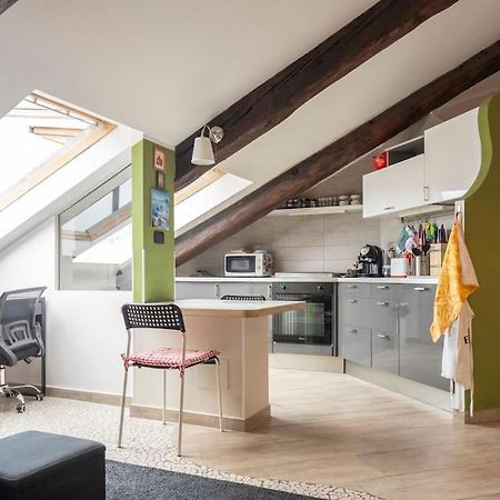 Cozy Attic In The City Center Turim Exterior foto