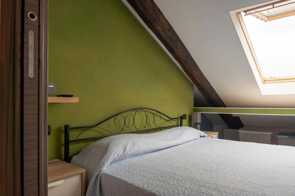 Cozy Attic In The City Center Turim Exterior foto